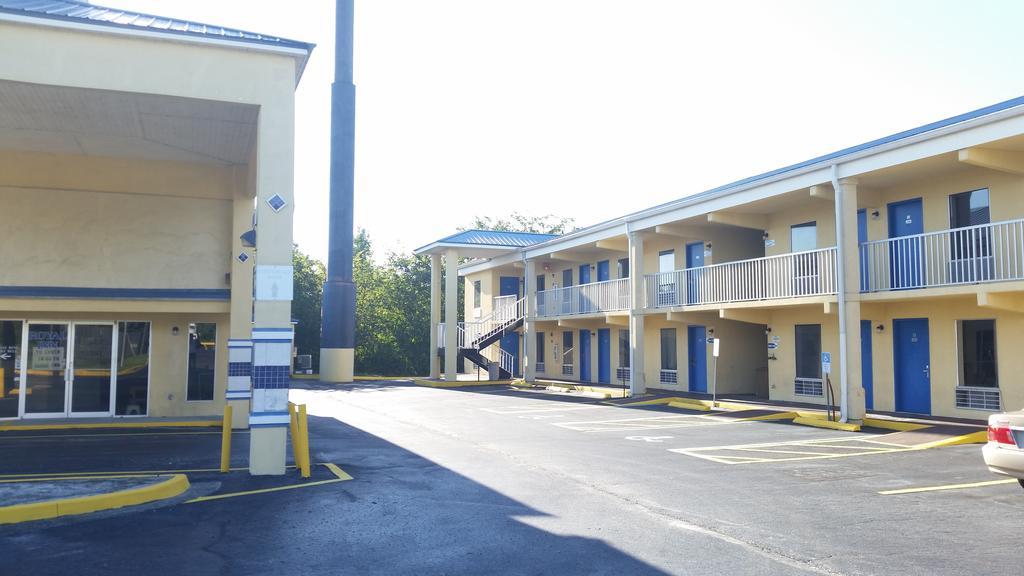 Royal Inn Alachua Kültér fotó